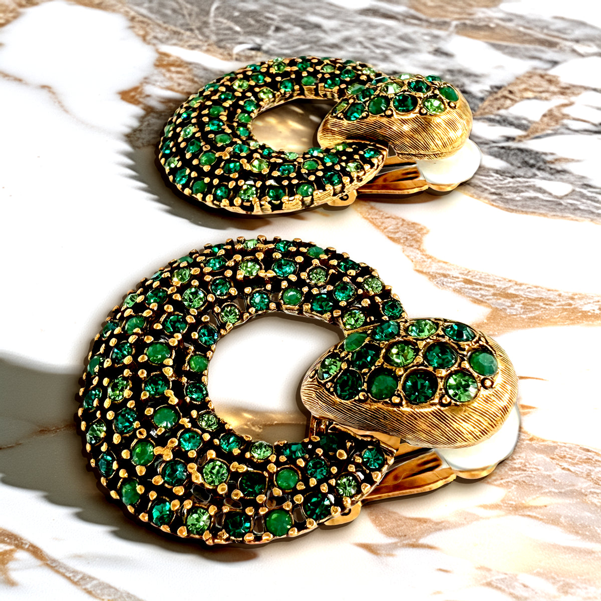 Oscar De La Renta Emerald Green Gold Swarovski Crystals Doorknocker Clip Hoops