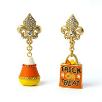Ritzy Couture DeLuxe Halloween Candy Corn Trick-Or-Treat Dangling Drop Earrings