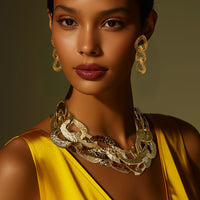 Oscar De La Renta 22k Gold Plated Hammered Chain Link Statement Collar Necklace