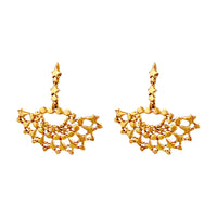 Oscar de la Renta gold star fan earrings with movable fan design, showcasing intricate celestial-inspired details and radiant gold finish.