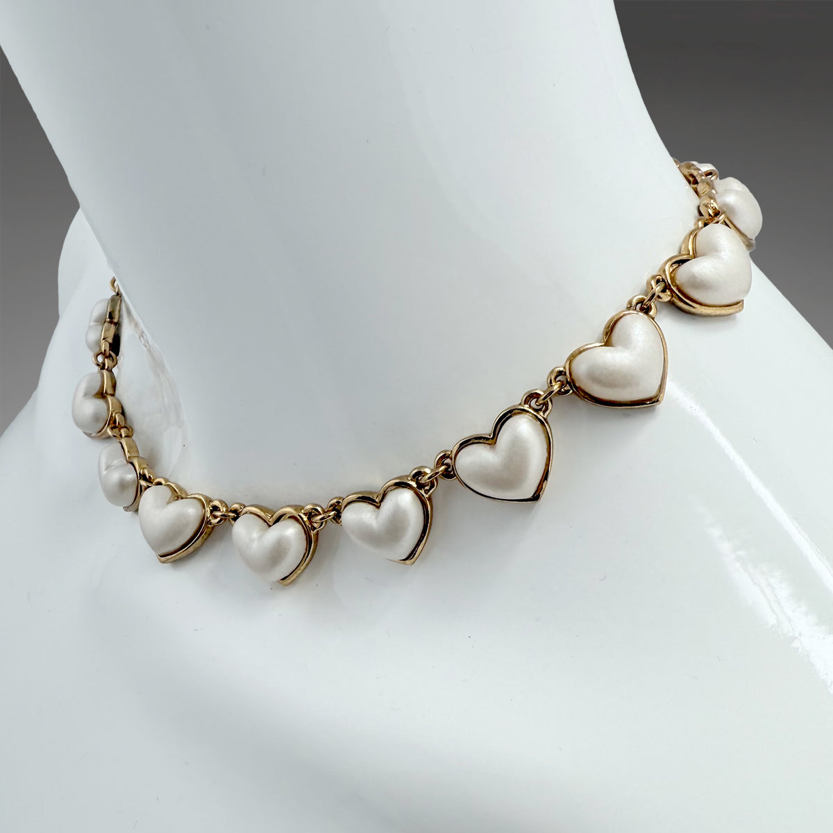 Oscar de la Renta Faux Pearl Romantic Heart Choker Necklace in 22k Antique Gold